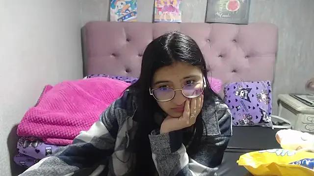 laurenelove on StripChat