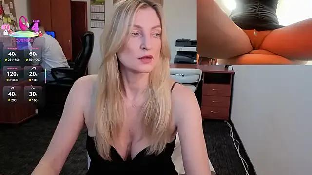 legsLONG on StripChat