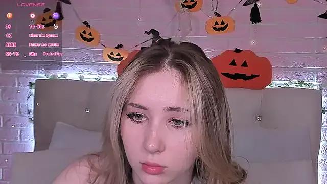 LiraKink on StripChat