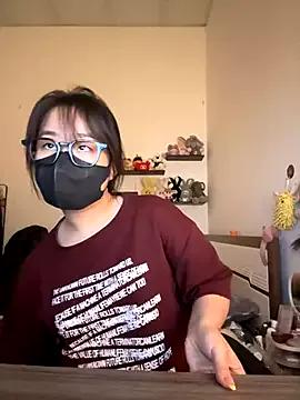 Livender_2x on StripChat