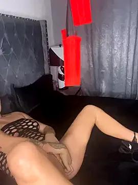 LolaReaX on StripChat
