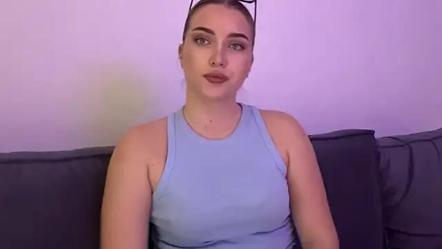 Private LouraStalter on StripChat