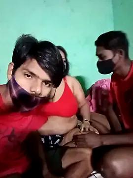 LoveOnStream on StripChat