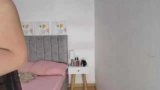 StripChat Lucy_Carson is Freechat Lucy_Carson — Show tongue