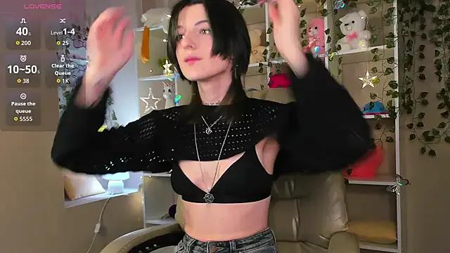 Lynn_Martin — breast tease