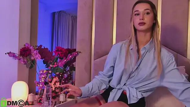 Freechat MaeveDream on StripChat