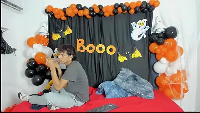 Freechat maicol_cum23 on StripChat