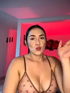 Mariana_gom on StripChat