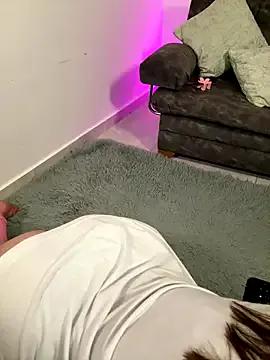 Megan_lu2 on StripChat