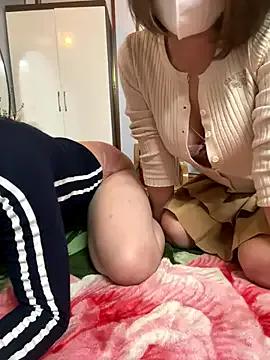 Meii-meyy — Naked in pulic coffe shop 