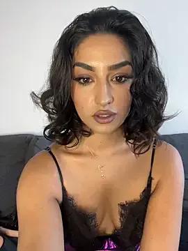 Mia_spicyy on StripChat