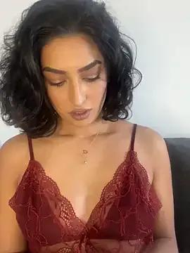 Mia_spicyy on StripChat