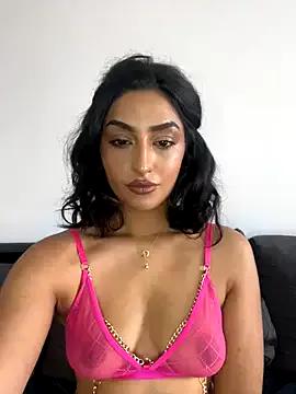 Mia_spicyy on StripChat