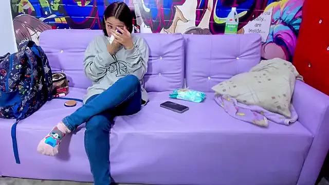 Freechat miacam-hot on StripChat