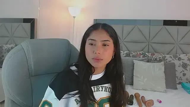 Milaa_Star_ — Freechat on StripChat