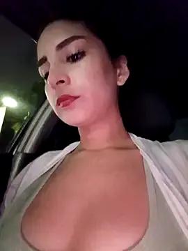 Freechat Mon_Cherry on StripChat