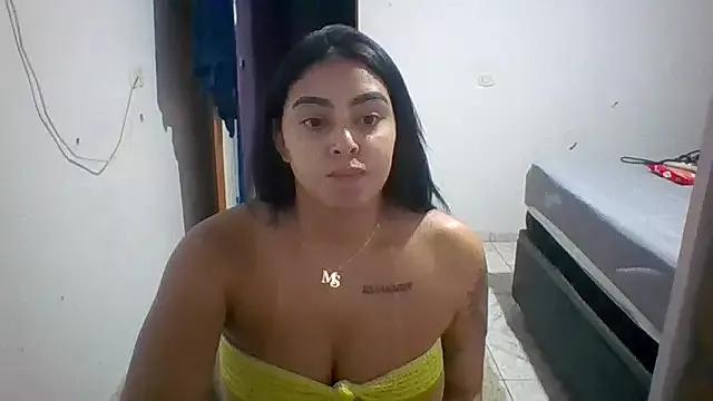 Freechat Nandinha777 on StripChat