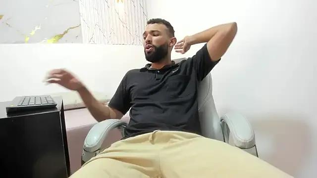 onlymen2025 — masturbation for 5 minutes