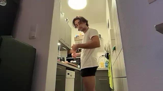 Passion-Frucht on StripChat