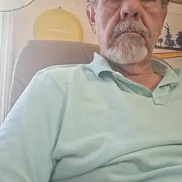 Freechat pena633 on StripChat