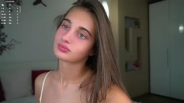 Freechat PiquingOgalala on StripChat