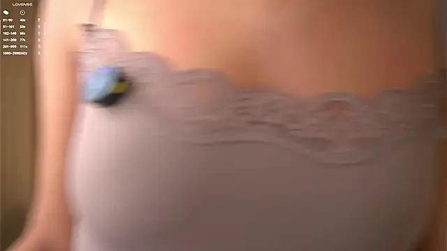 Freechat PiquingOgalala on StripChat