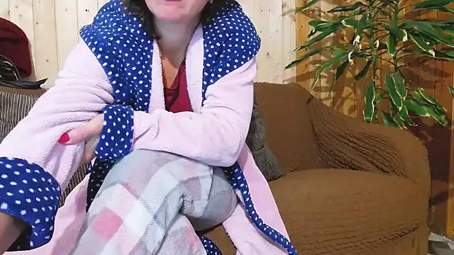 PublicMellyBigLabia on StripChat