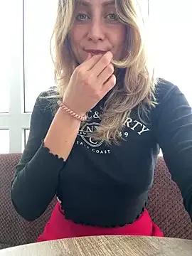 Freechat Puzdosia on StripChat