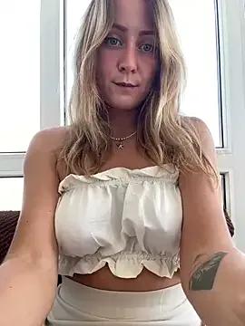Freechat Puzdosia on StripChat