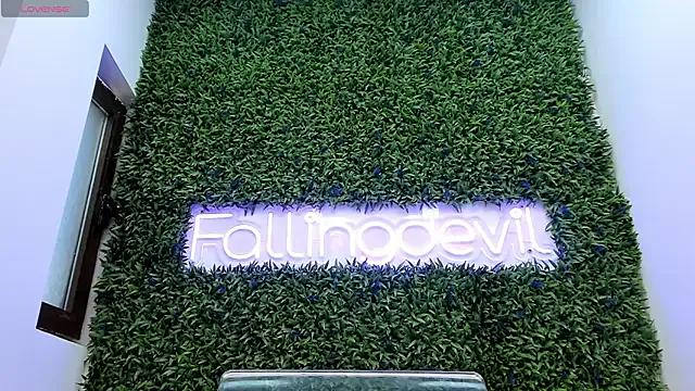 Freechat realhotfallingdevil on StripChat