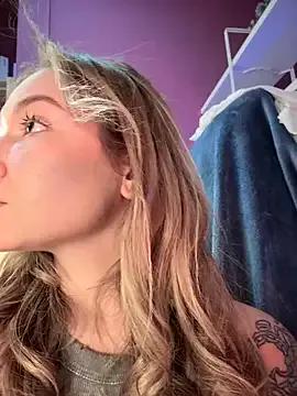 Rimmahottes on StripChat