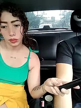 roxyrougee on StripChat