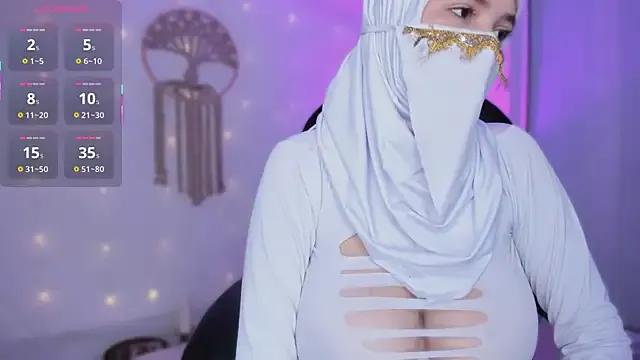 salma_isawwii on StripChat