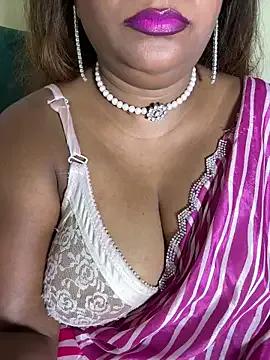 Sexyhotyrani on StripChat