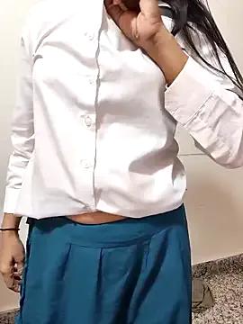 Freechat Shalu_G on StripChat