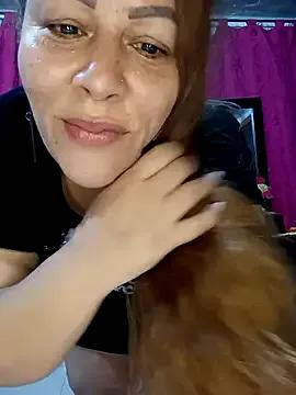 SluttyMilf79 on StripChat