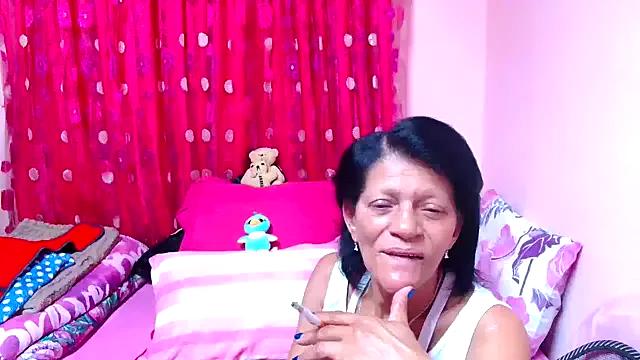 SLUTTYROXY on StripChat