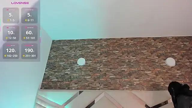 sophie_pariss — spit tits 