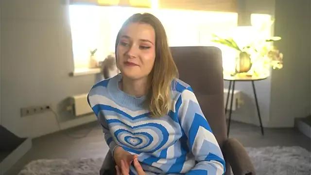 SusyGlines on StripChat