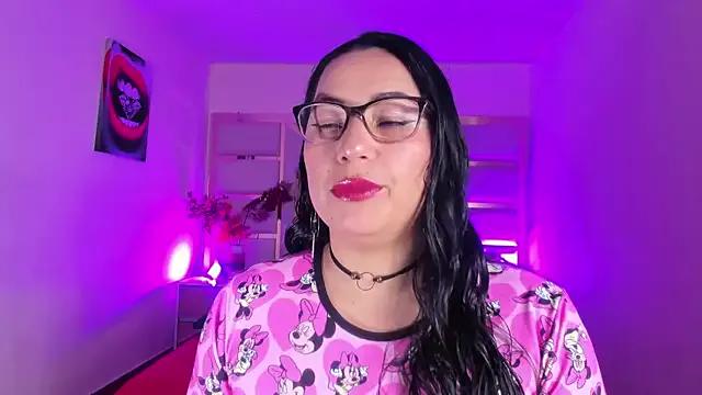 tamara_rouse1 on StripChat