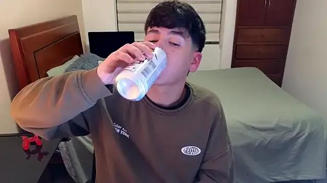 Private tightncuteass on StripChat