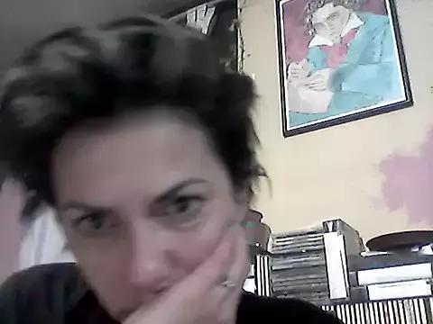 Freechat Tiramisu89 on StripChat