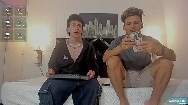 toyboys1 on StripChat