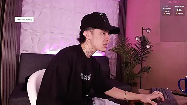 troy_rouge on StripChat