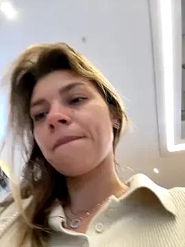 ValenciaShock on StripChat