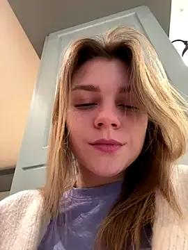 ValenciaShock on StripChat