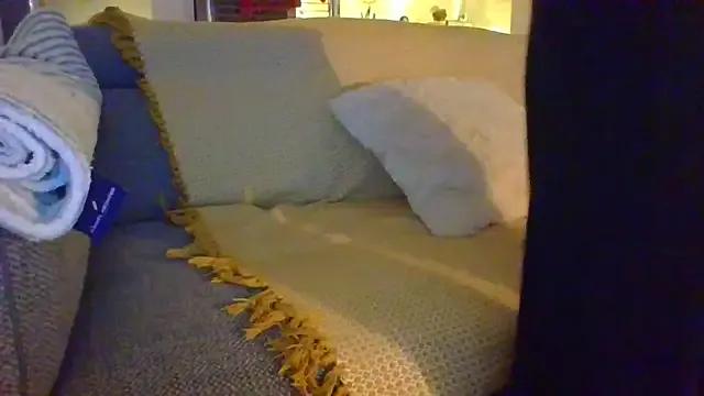 Valentinette — entierement nue