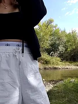 Freechat YOOUR_EVAA on StripChat